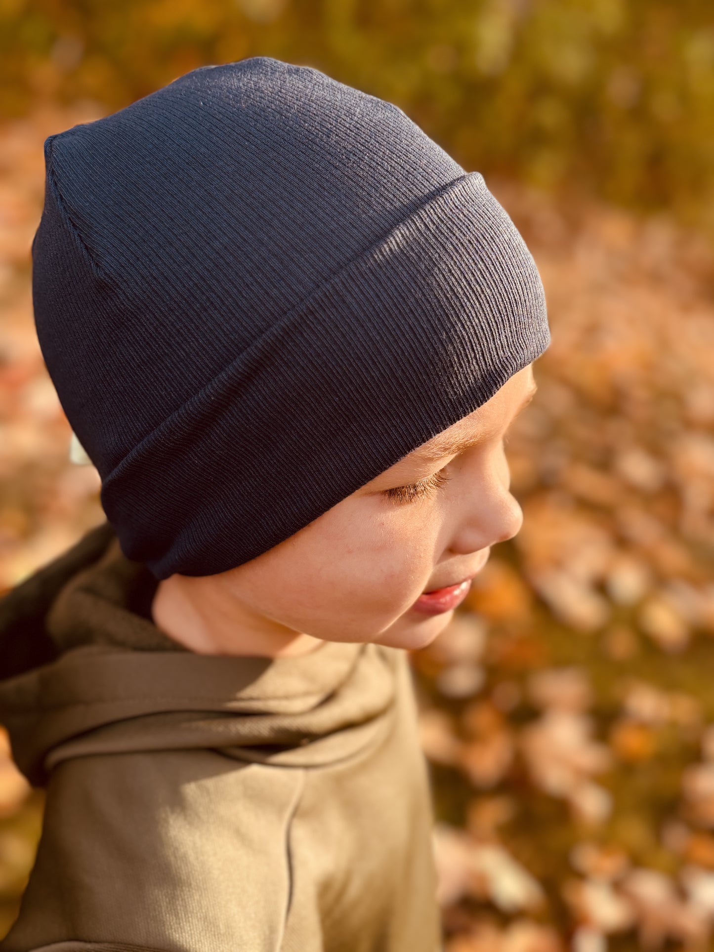 RIBBED NAVY BLUE REVERSIBLE SLOUCH BEANIE (Baby, Toddler, Child)