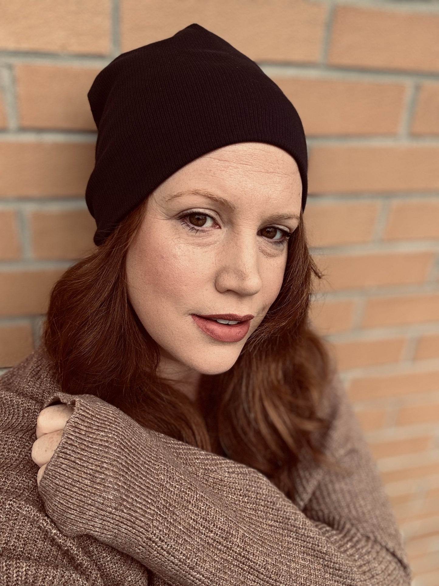 RIBBED NAVY BLUE REVERSIBLE SLOUCH BEANIE (Adult)